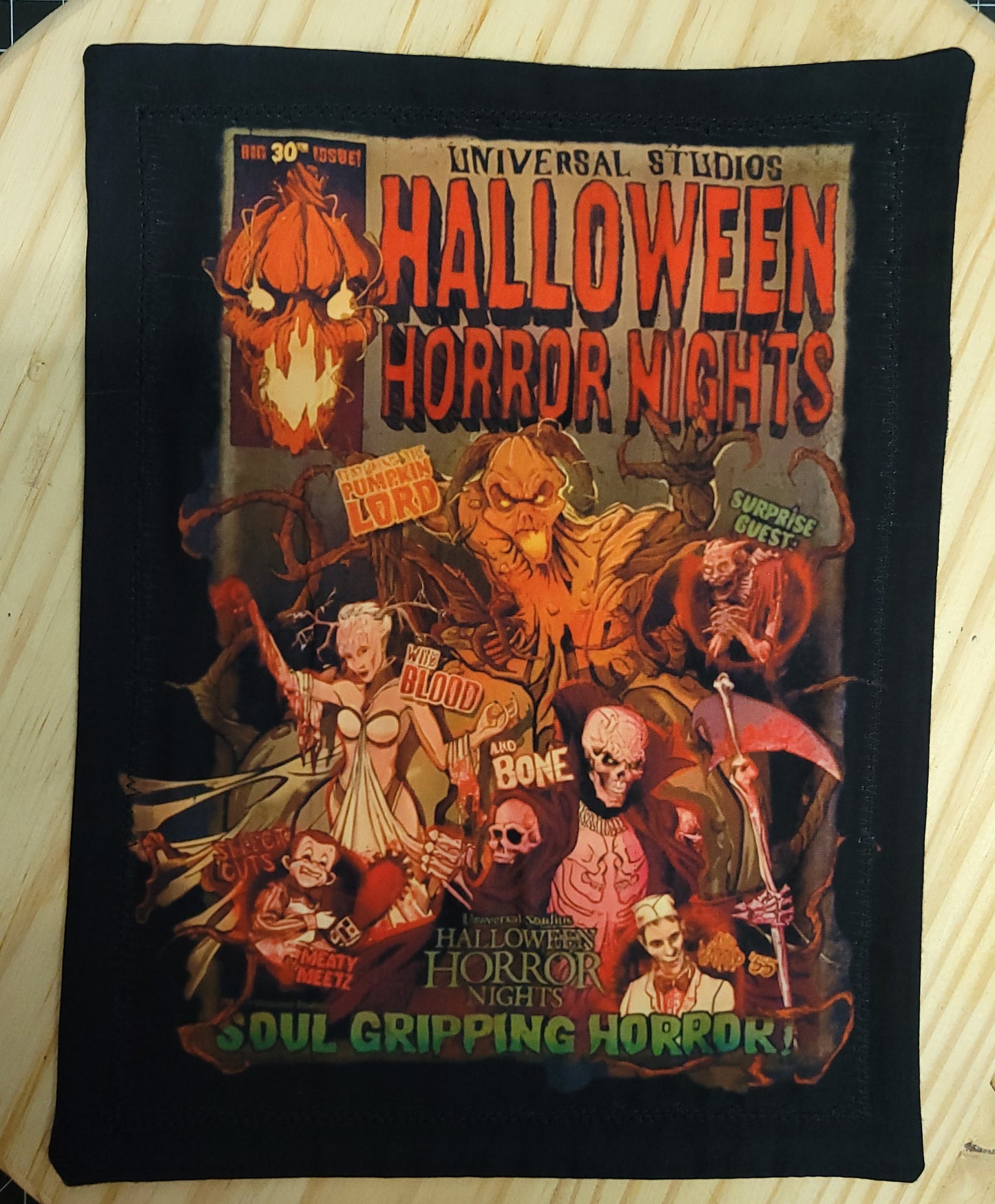 Halloween Horror Nights EDC Hank , Handkerchief